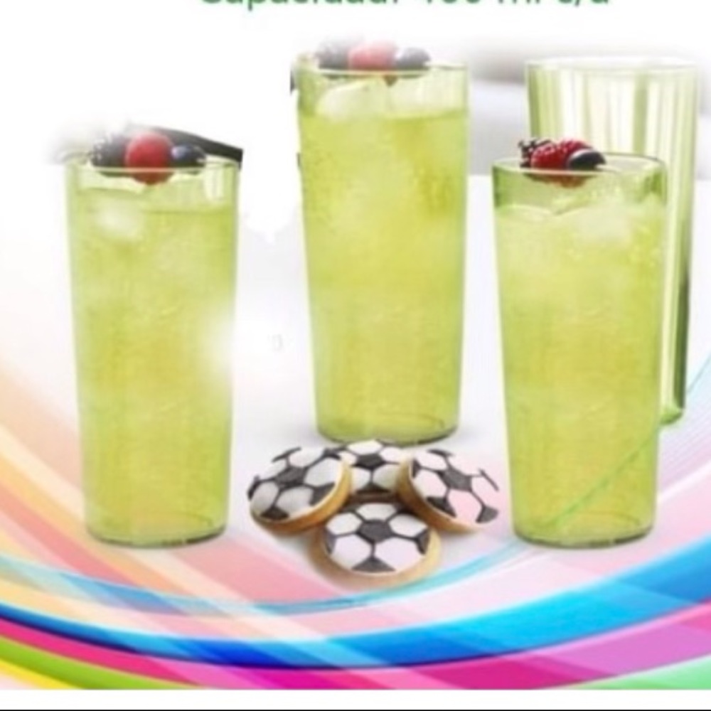 Tupperware Clearly Elegant Tumblers (Set of 4)